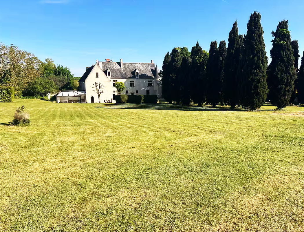 Chateau_Danzay_exterieur_11